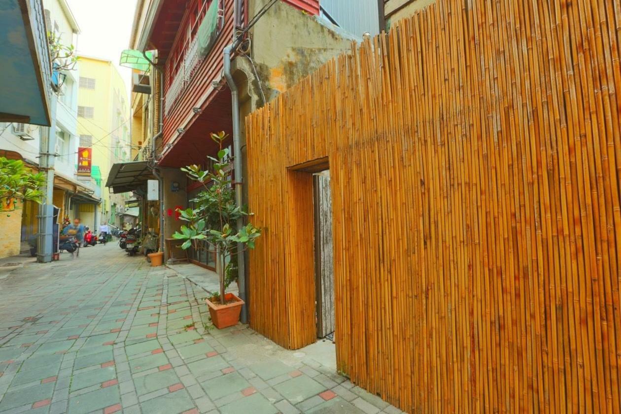 台南赤崁月樓tainan Moon House Inn Exterior foto
